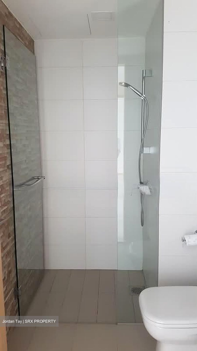 Pasir Ris Link (D18), Condominium #580228591